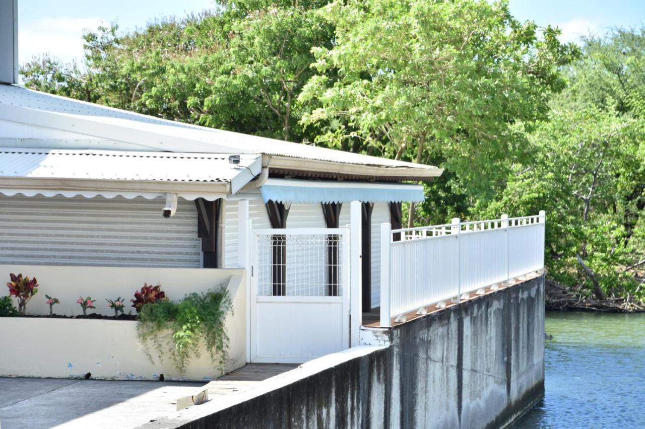 Hotel Le Channel Le Marin Ngoại thất bức ảnh